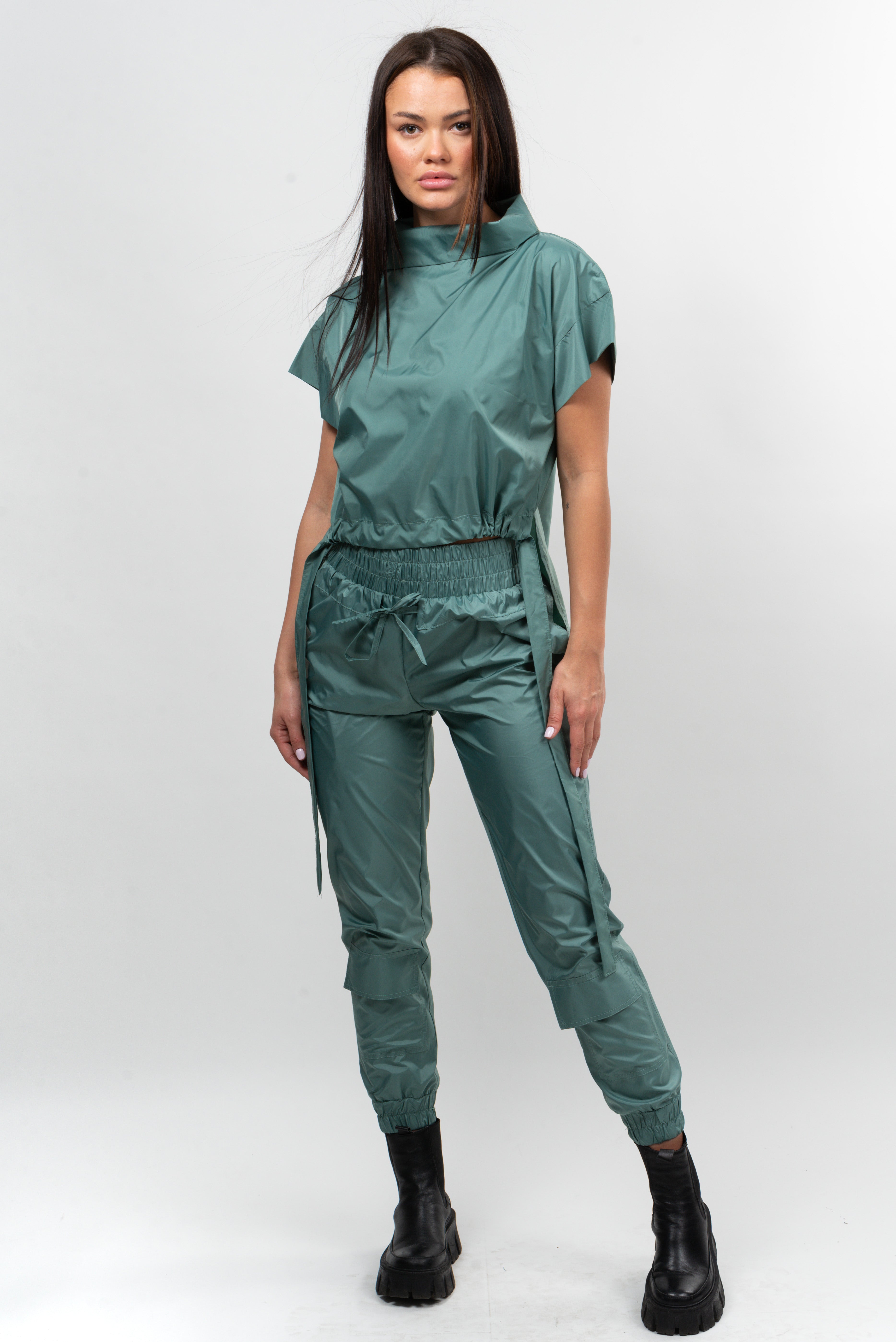 Pantalon fas Simplicity Key - beryl green.