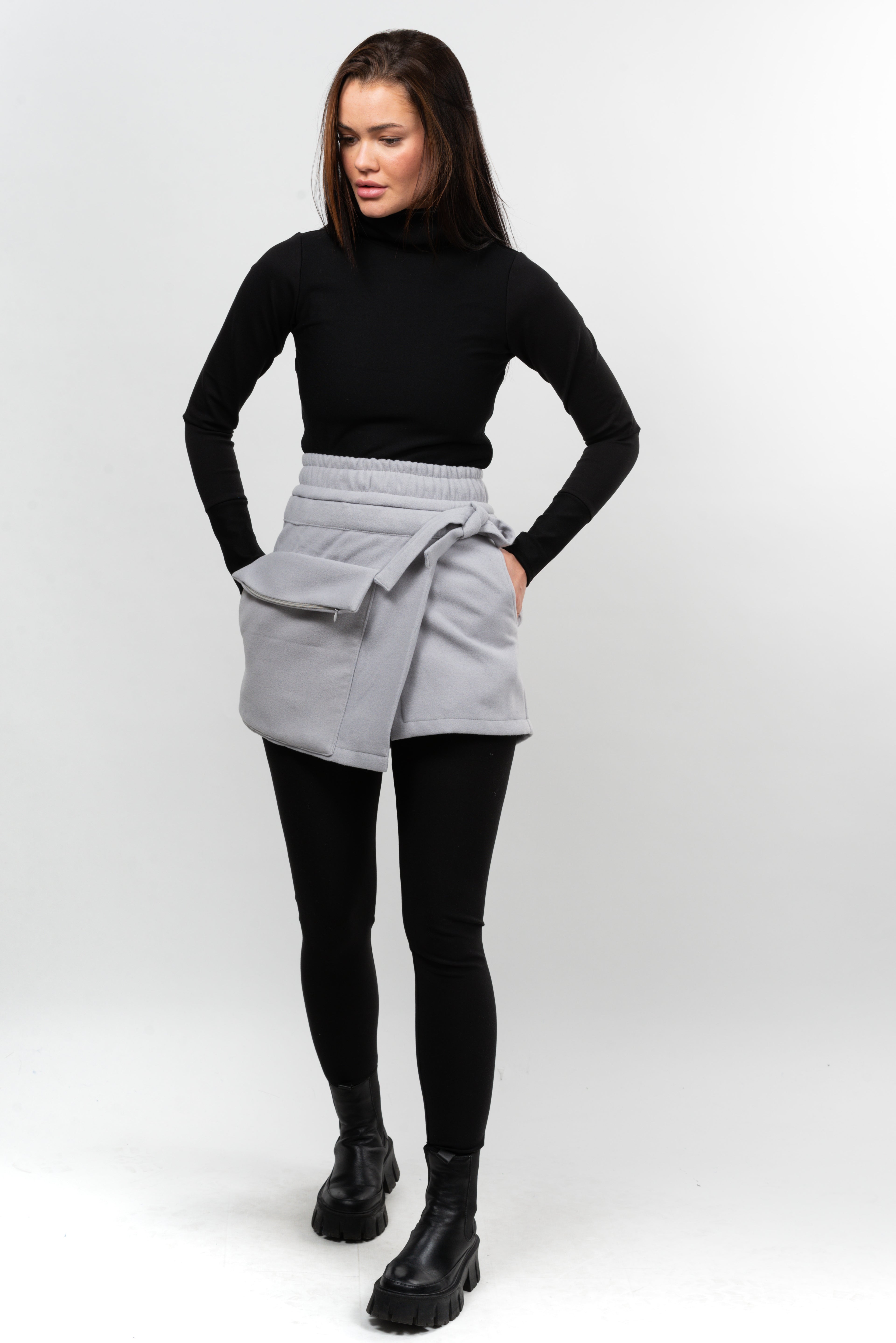 Fusta scurta lana Sky Limit F11 Key - gray.