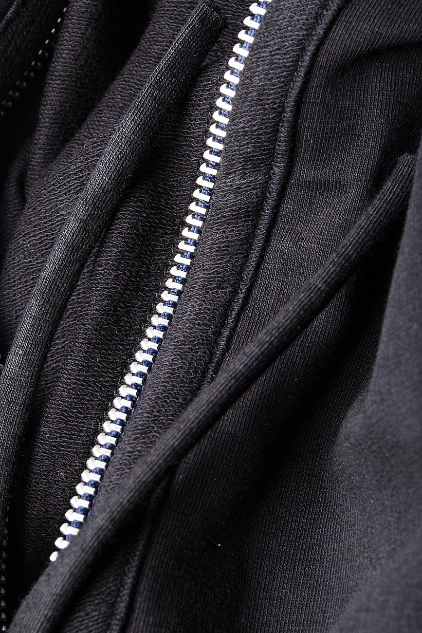 Fusta bumbac cu fermoar metalic.