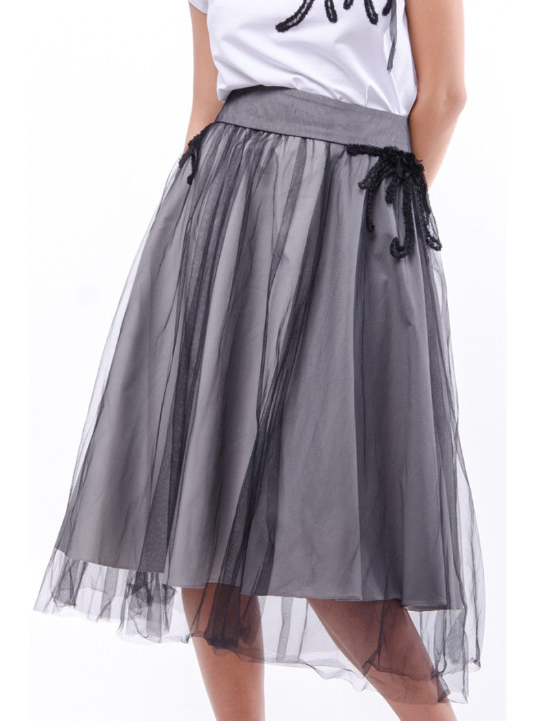 Fusta tulle cu aplicatii lucrate manual Octopus.