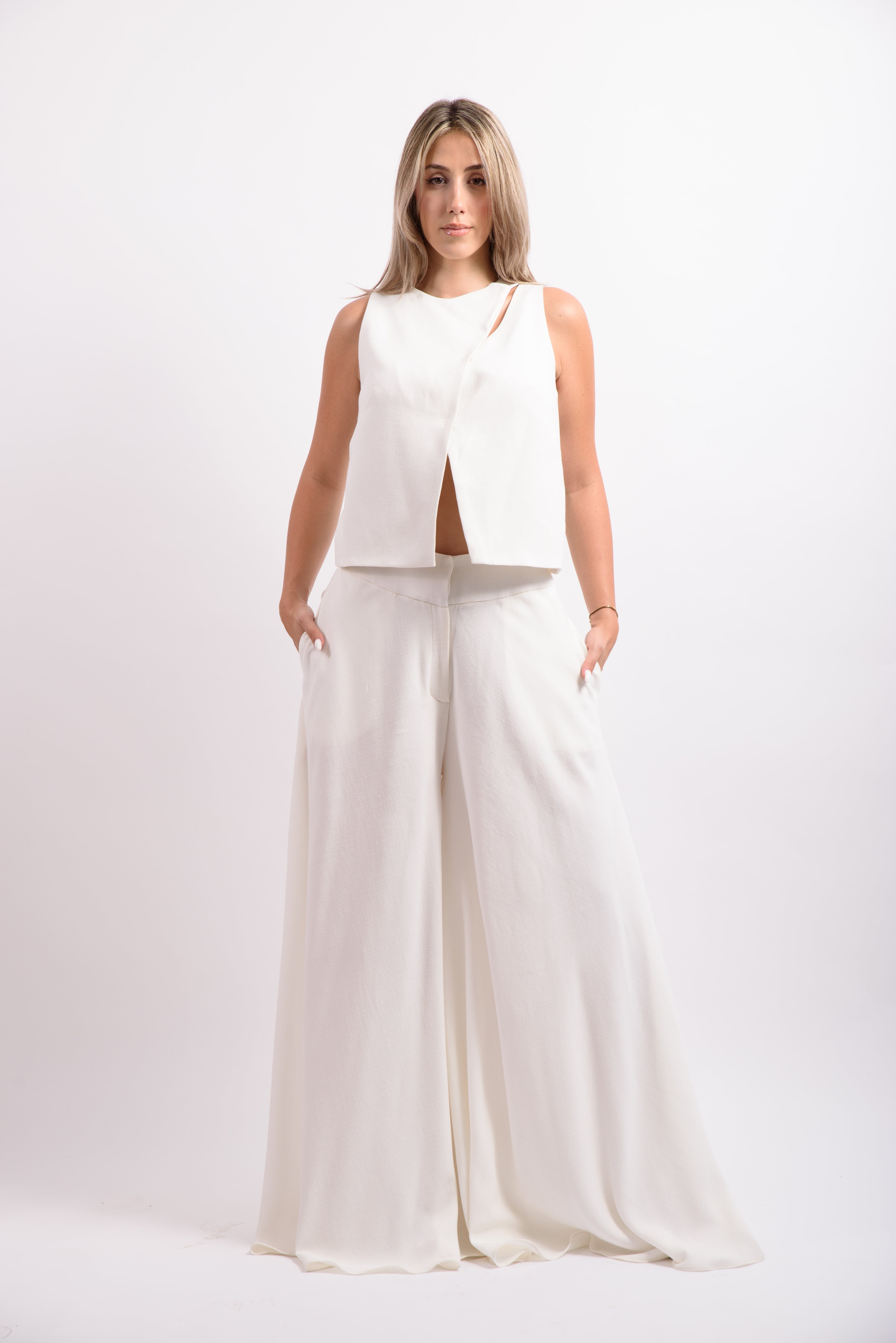 Fusta pantalon in cu vascoza - bej.