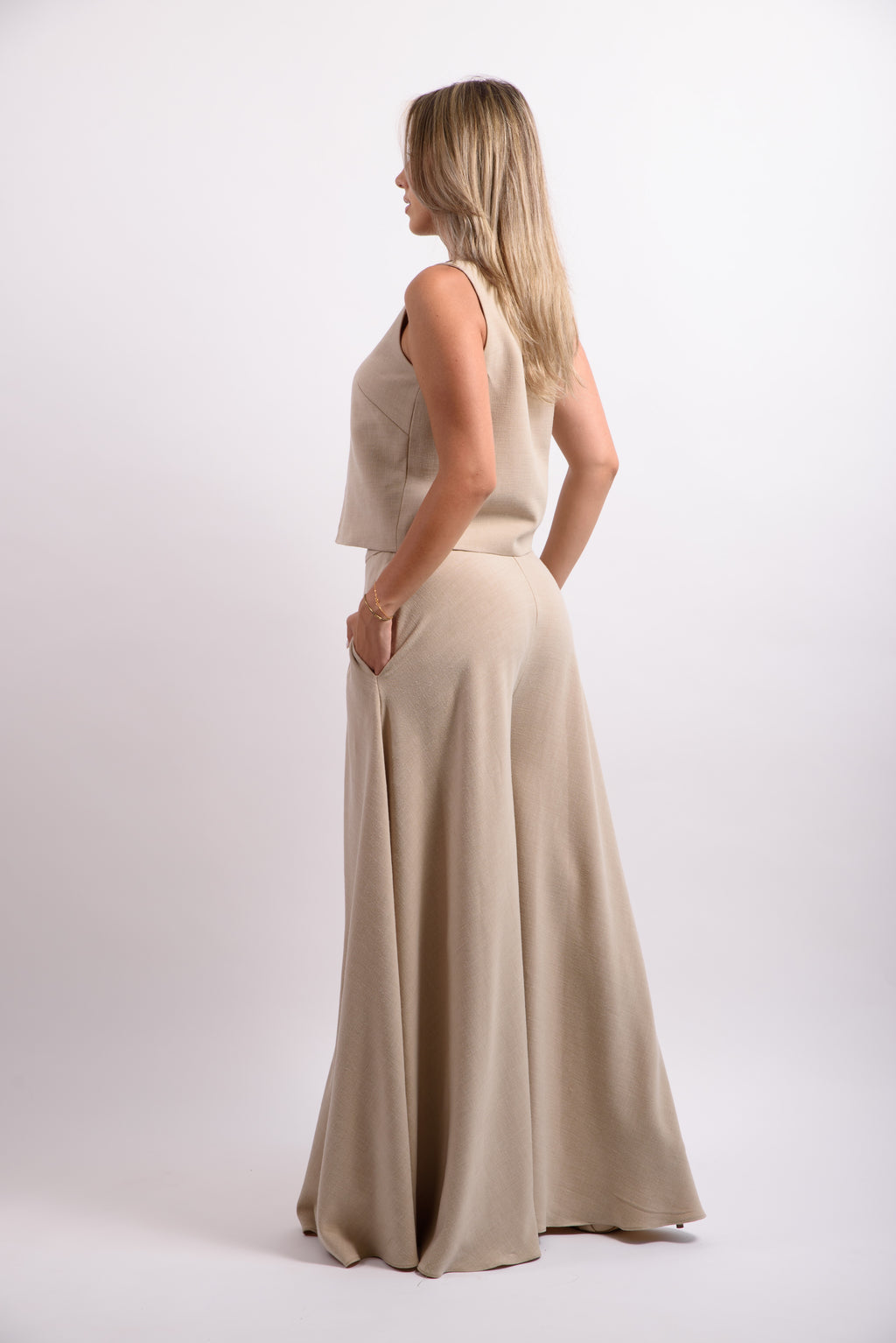 Fusta pantalon in cu vascoza - bej.